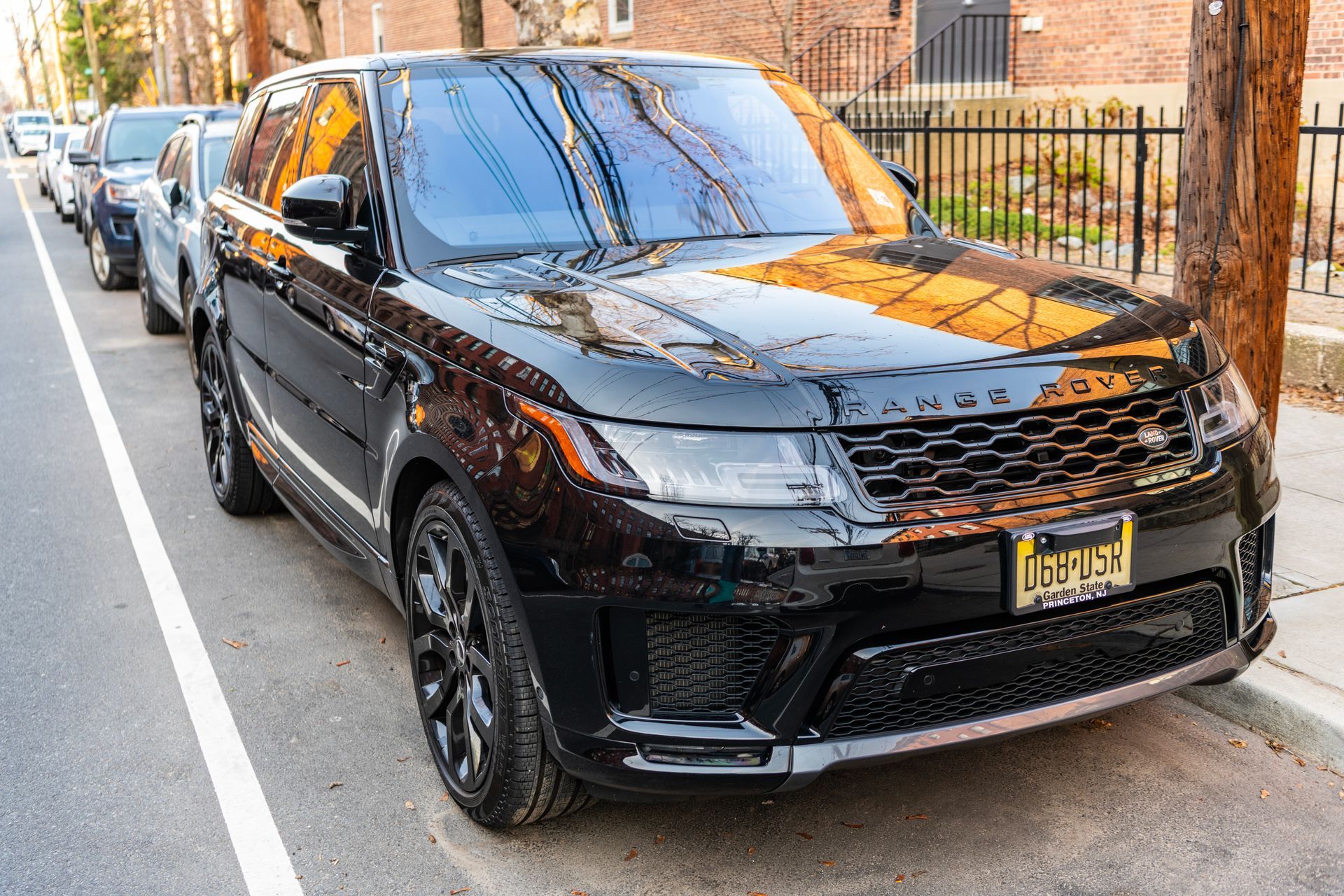 Changing Car Oil — Chevy Chase, MD — Lake Liberty Changing Car Oil — Chevy Chase, MD — Lake Liberty