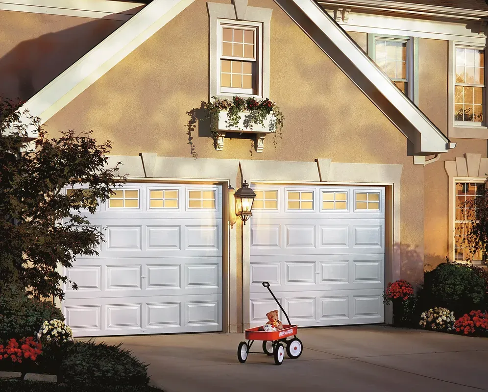 Clopay Classic Collection — Beatrice, NE — Blue Valley Door Co. Inc.