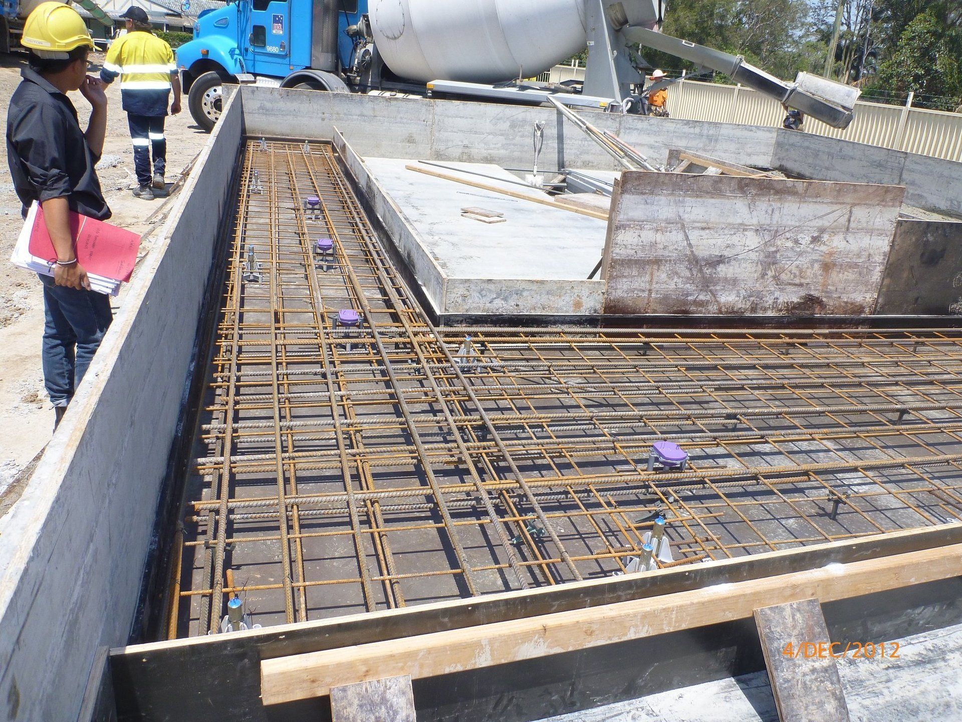 Tilt panel inspection