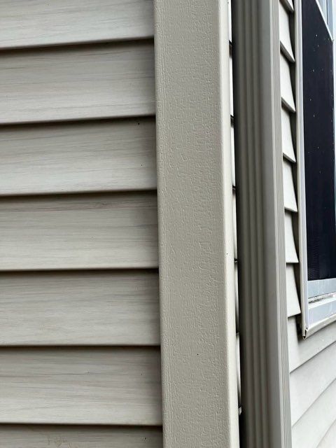 After Cleaning The Dirty Exterior Surface | Wilmington, DE | Can-Man Exterior Cleaning