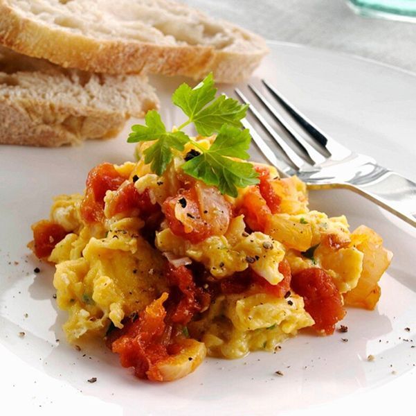 Tuscan scrambled eggs