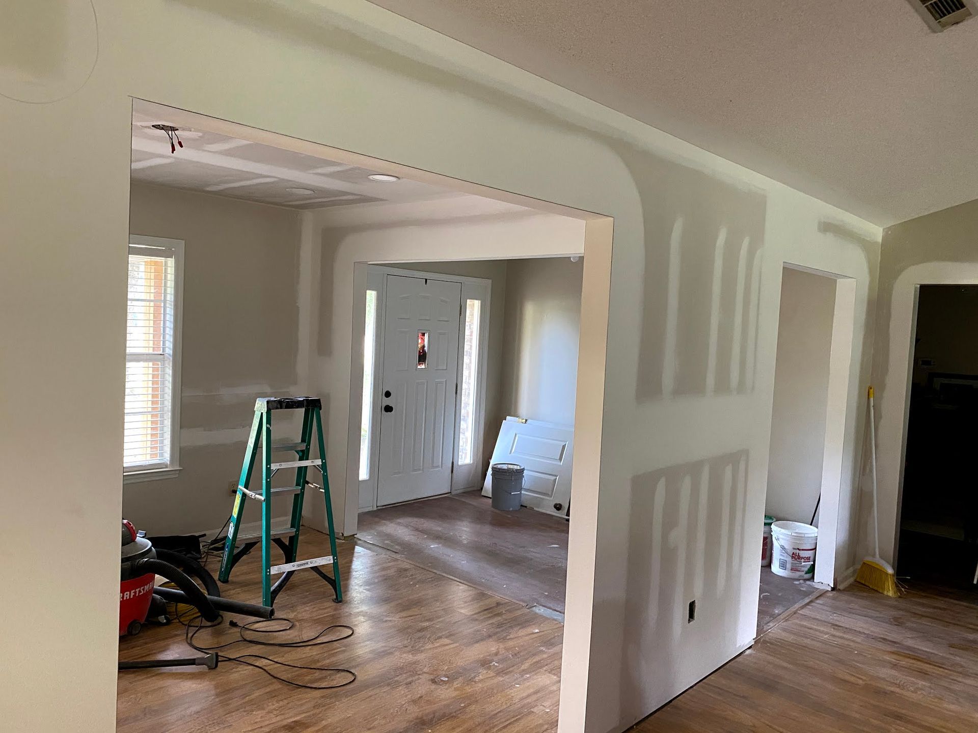 There is a ladder in the middle of the room.