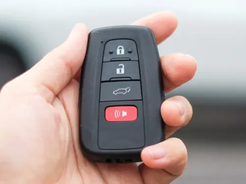 Image of car remote key, photo for Advance Lock & Key, locksmith in Staten Island, NY.
