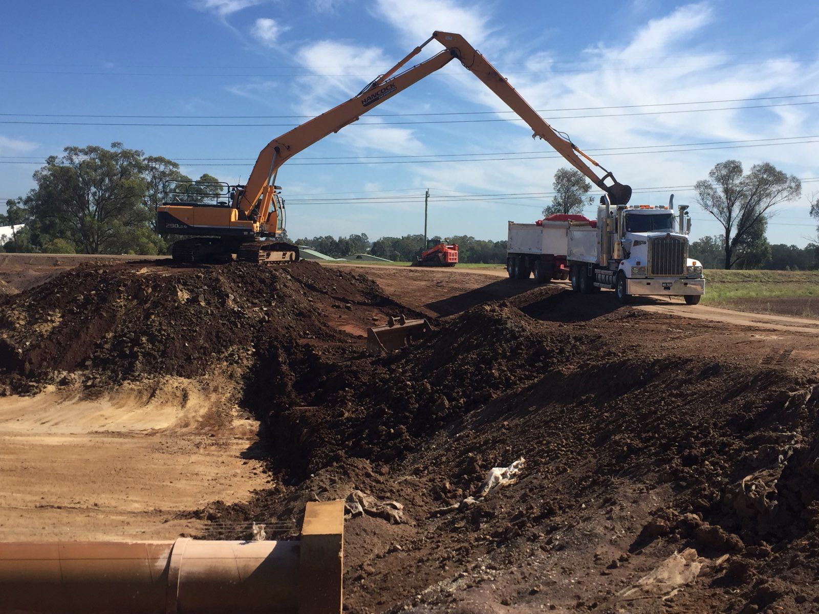 The Aqua Assets team completing end-to-end industrial maintenance and water solutions for a range of construction and engineering projects.