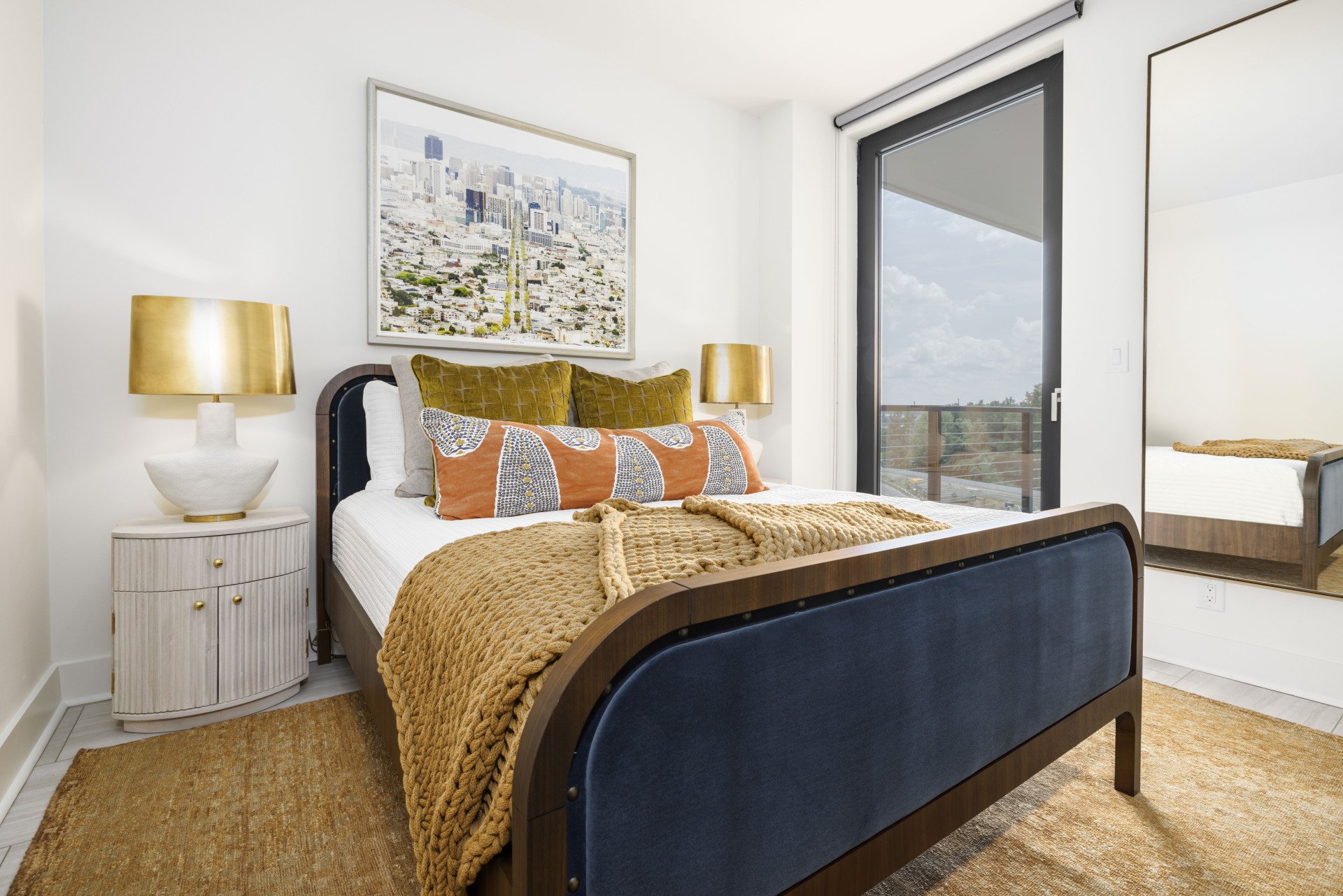 Gallery The Ilion Apartments Near Marietta Square