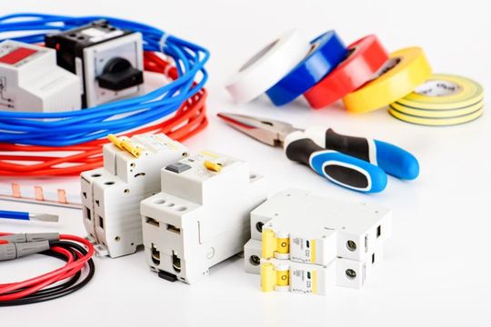 circuit breakers and copper single-core cable