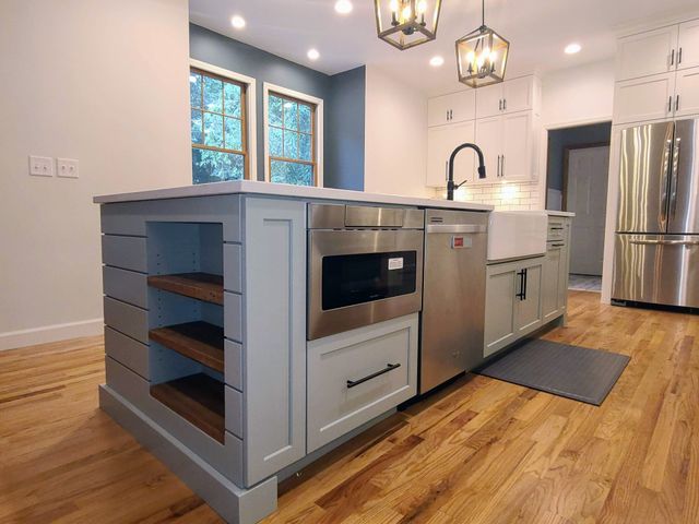 White Kitchen Remodel by Reliance project photo 14