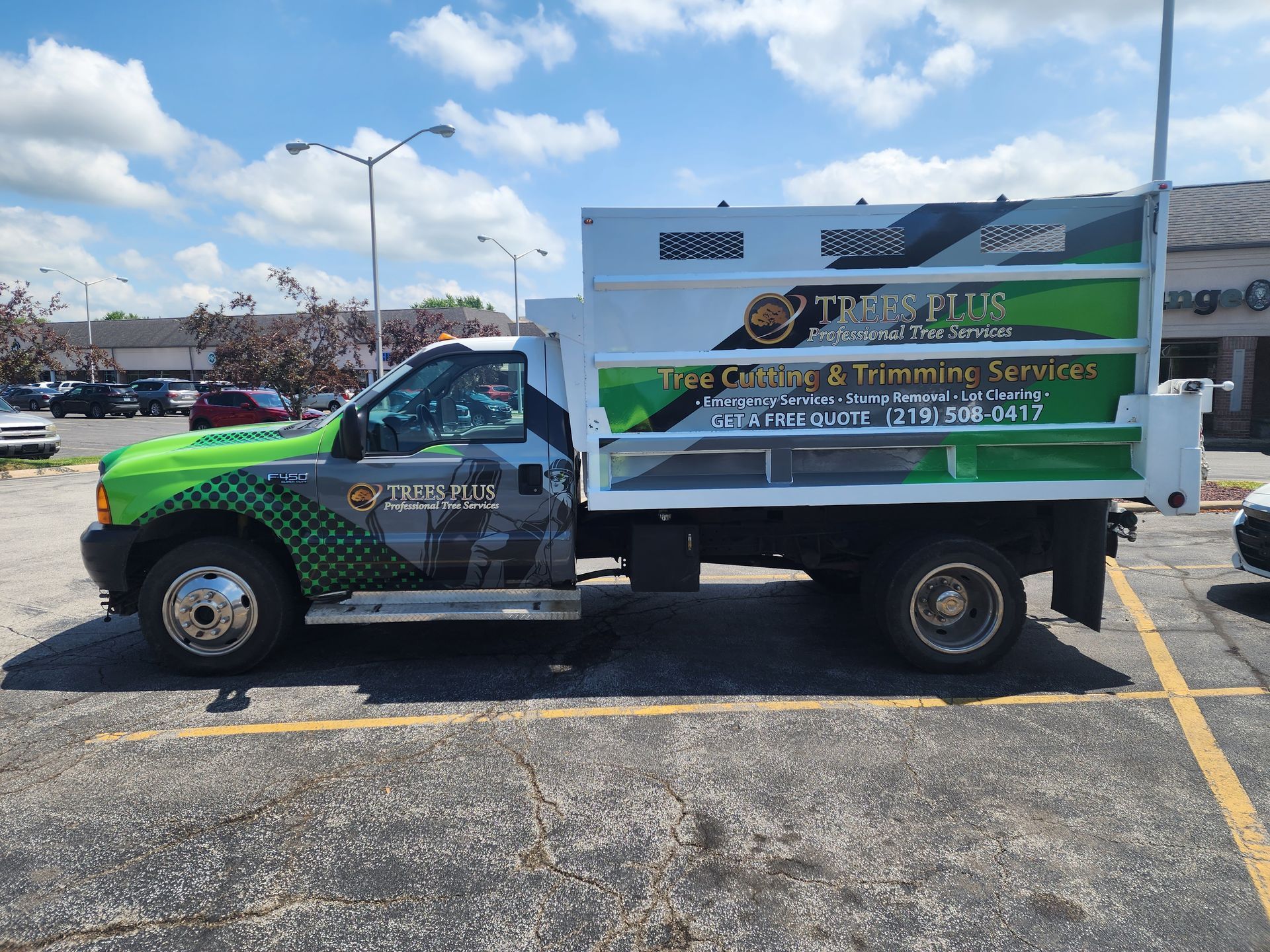 Tree Service Truck in Hobart, IN