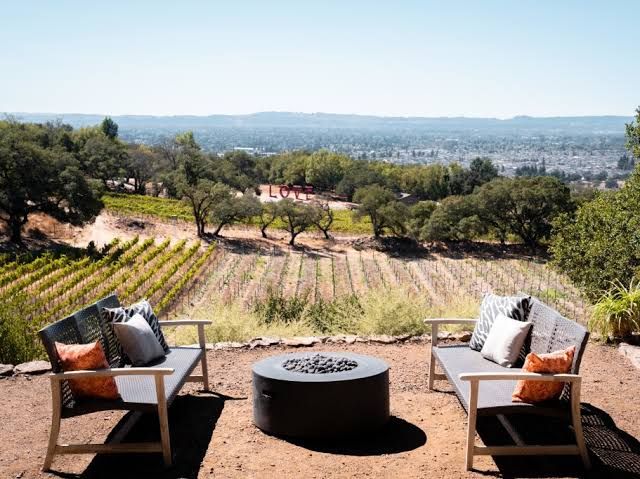 Paradise Ridge Winery 
