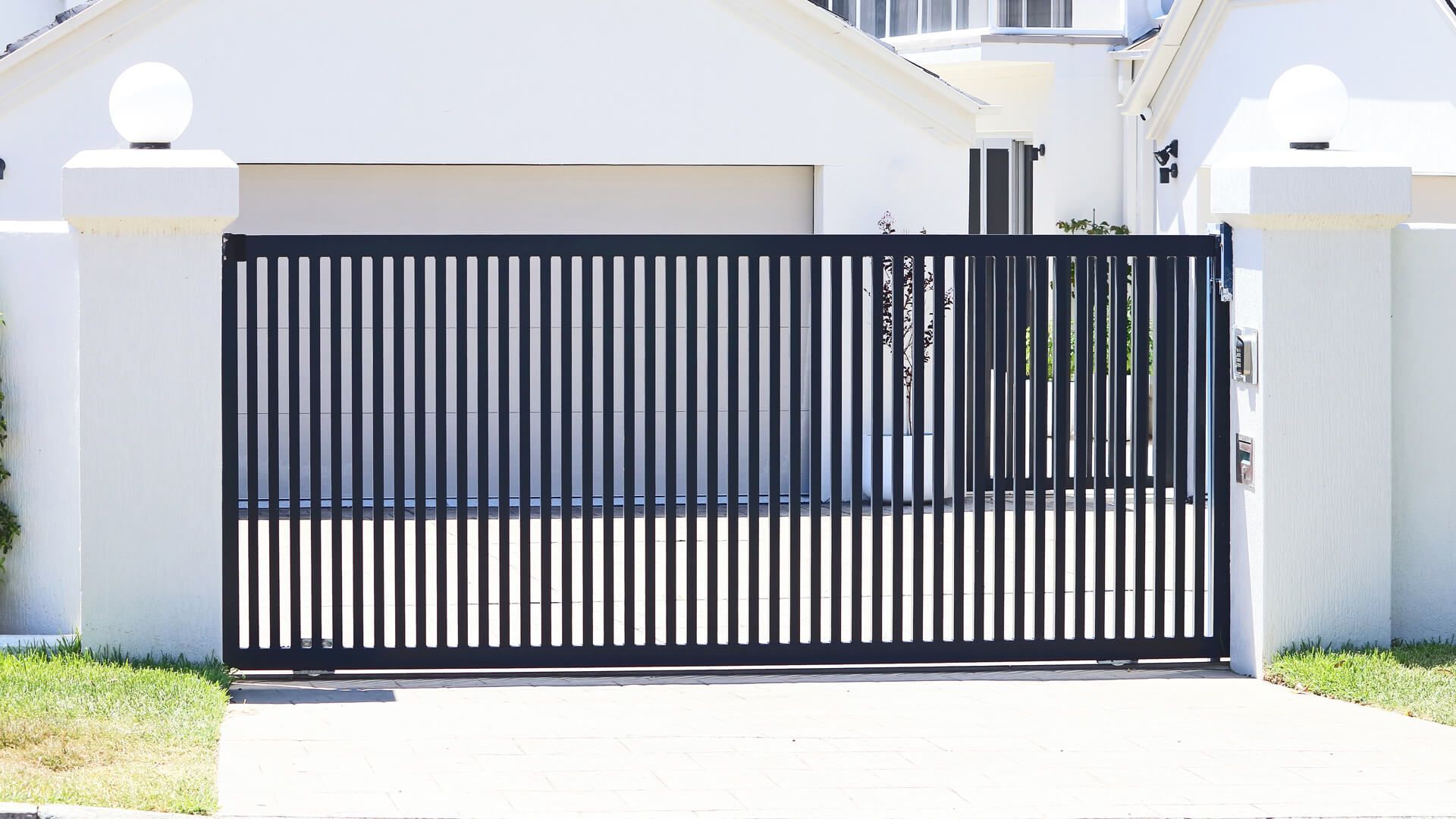 Black Sliding Gate