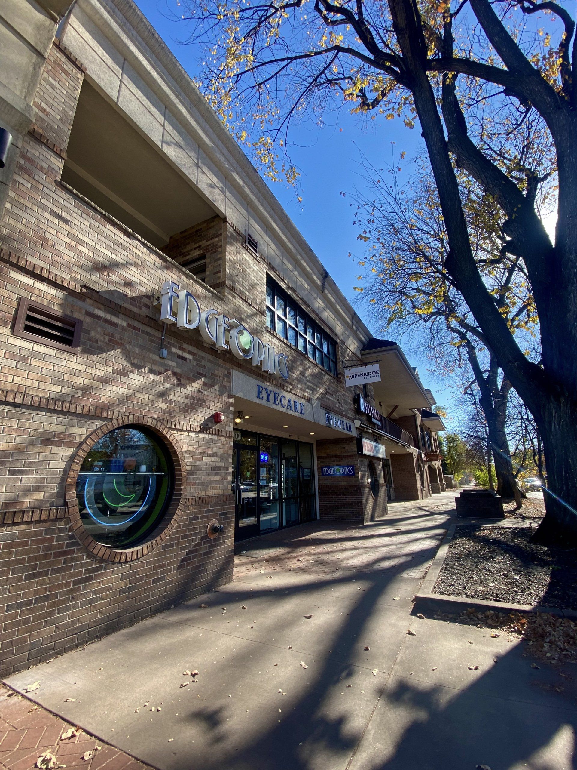 retail lease near me