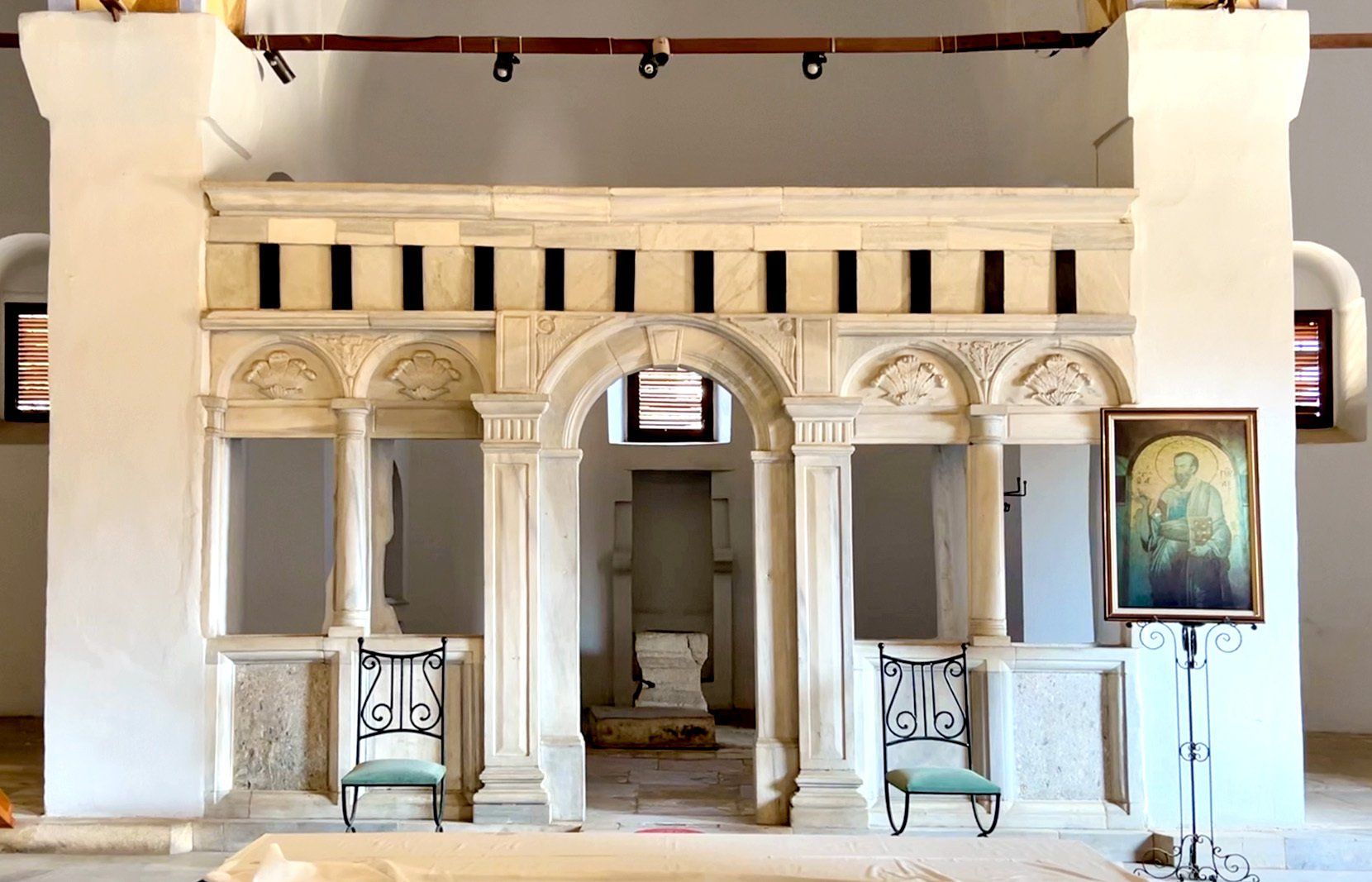 interior-saint-paul-church-tarsus-turkey