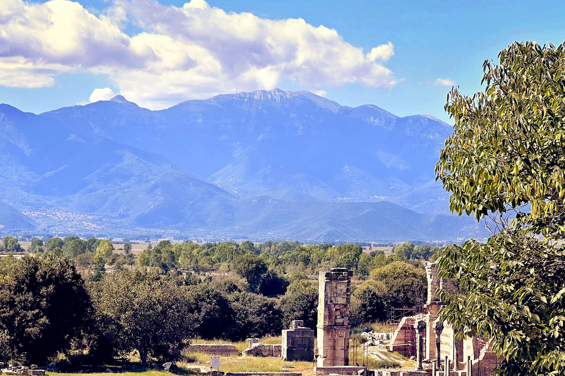 mountain-views-from-ancient-philippi-macedonia-greece