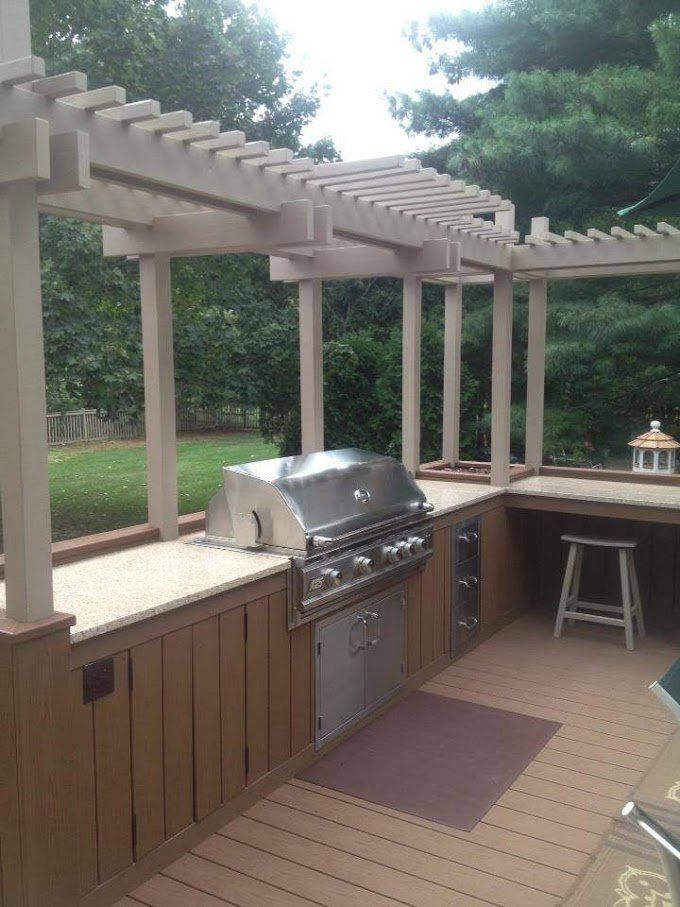 Outdoor Kitchen