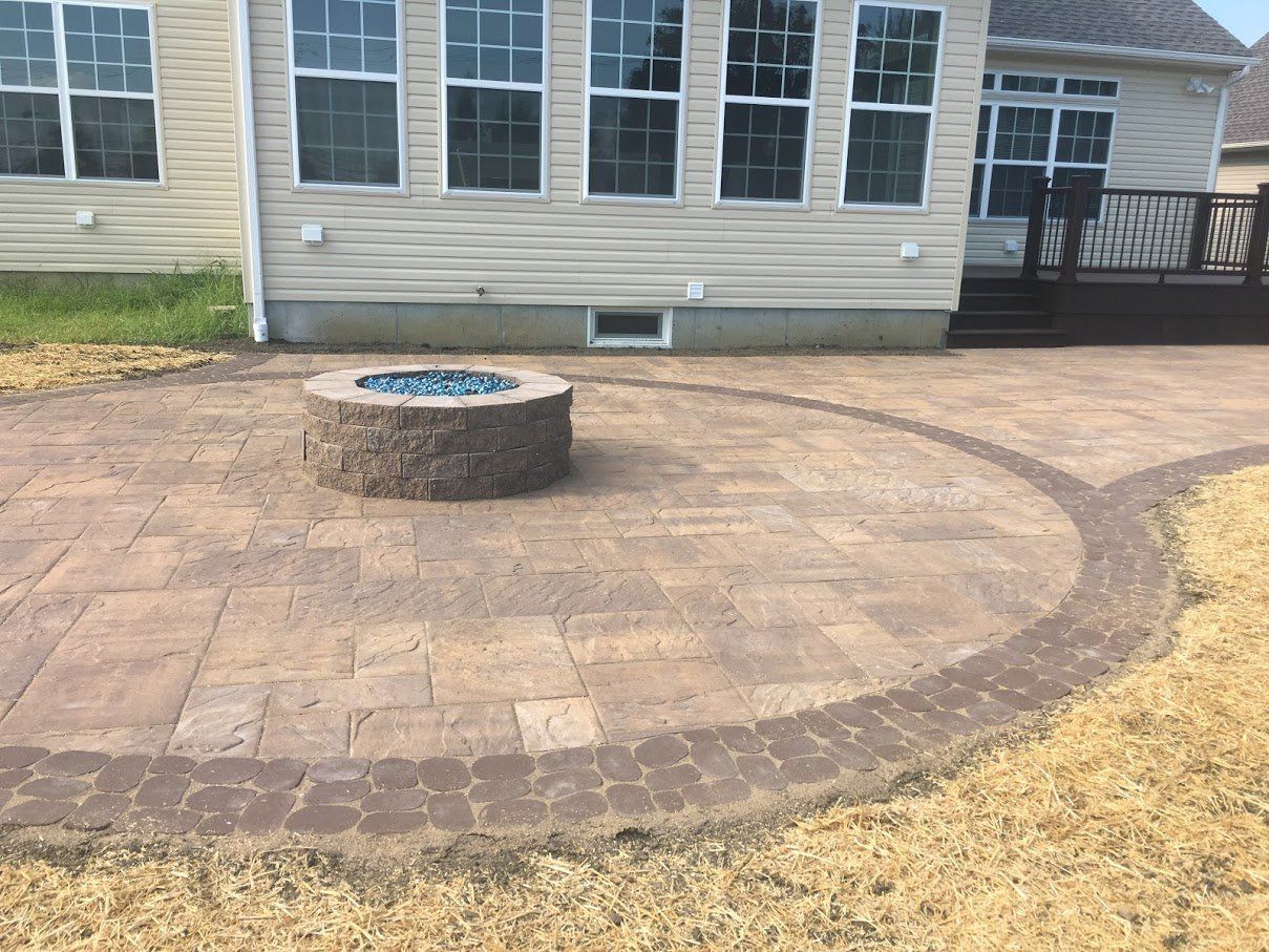 Patio With Firepit