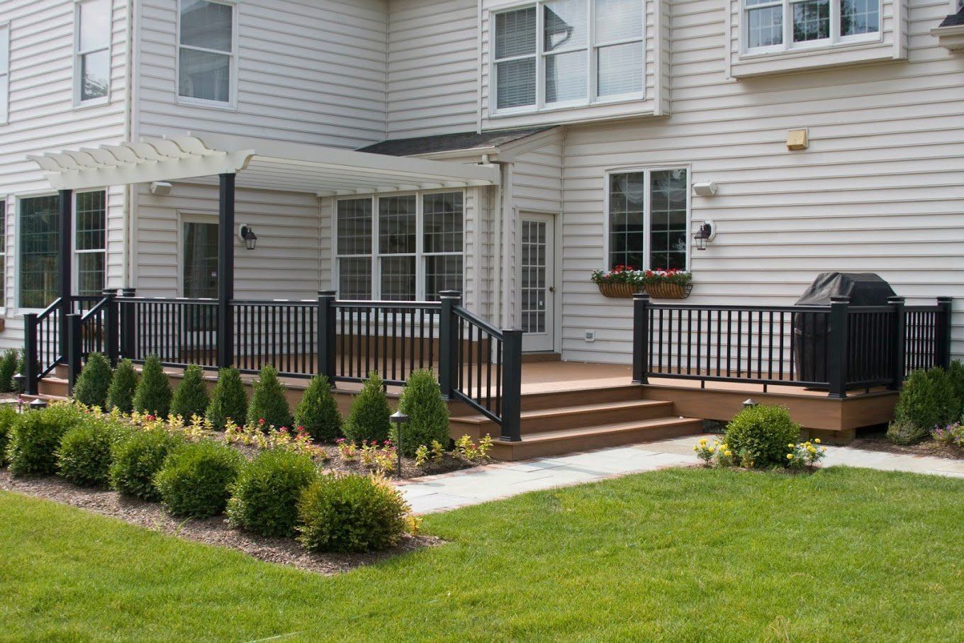 Residential House With Pergola