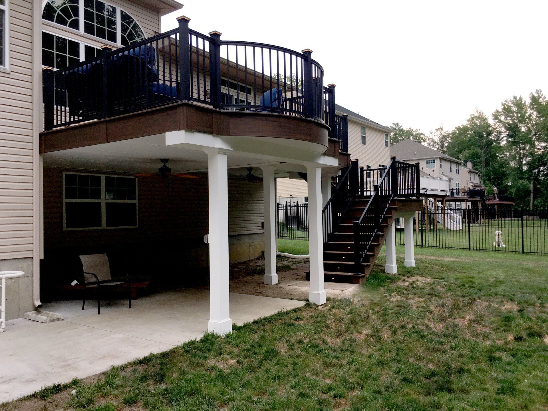 Wood Deck With Keylink Railings