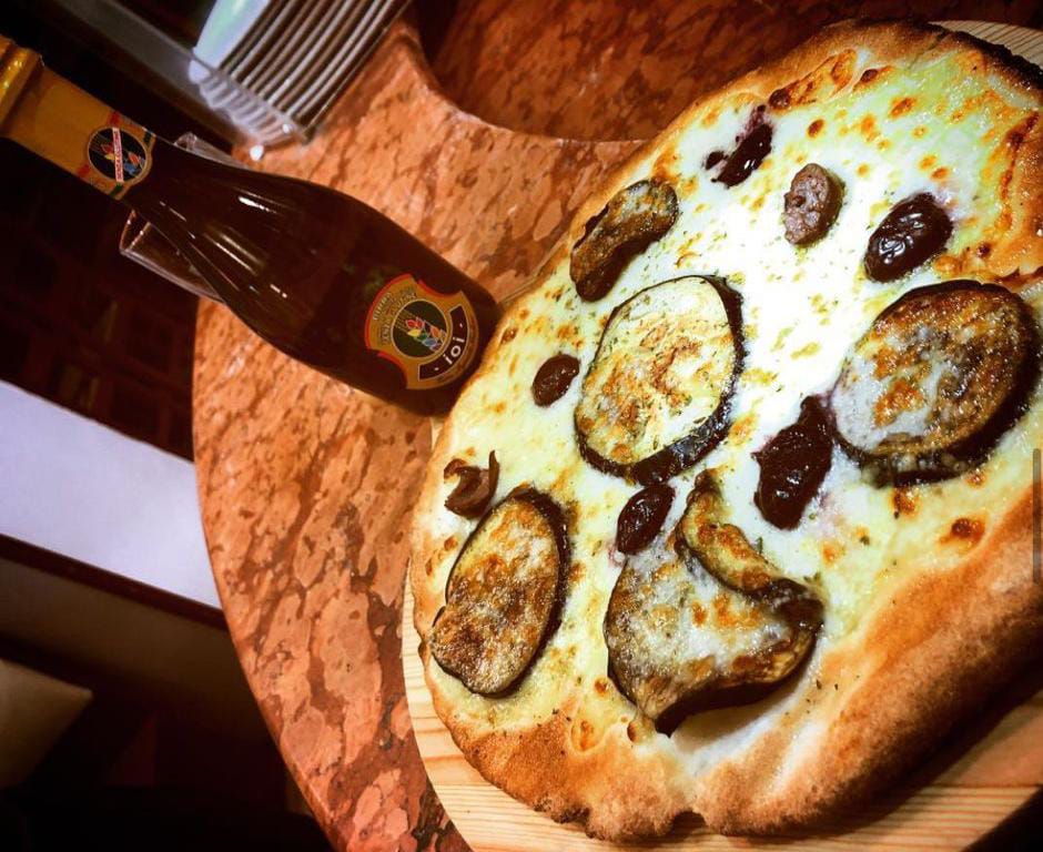 locandina pizzeria