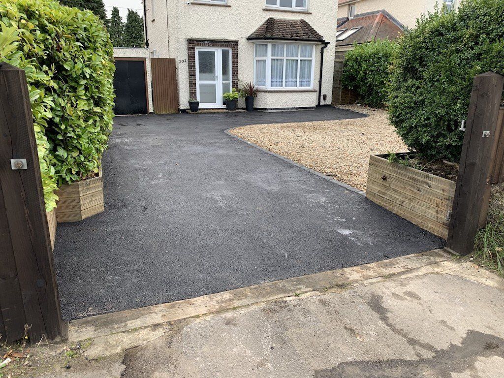 Tarmac Driveways Ealing by West London Paving