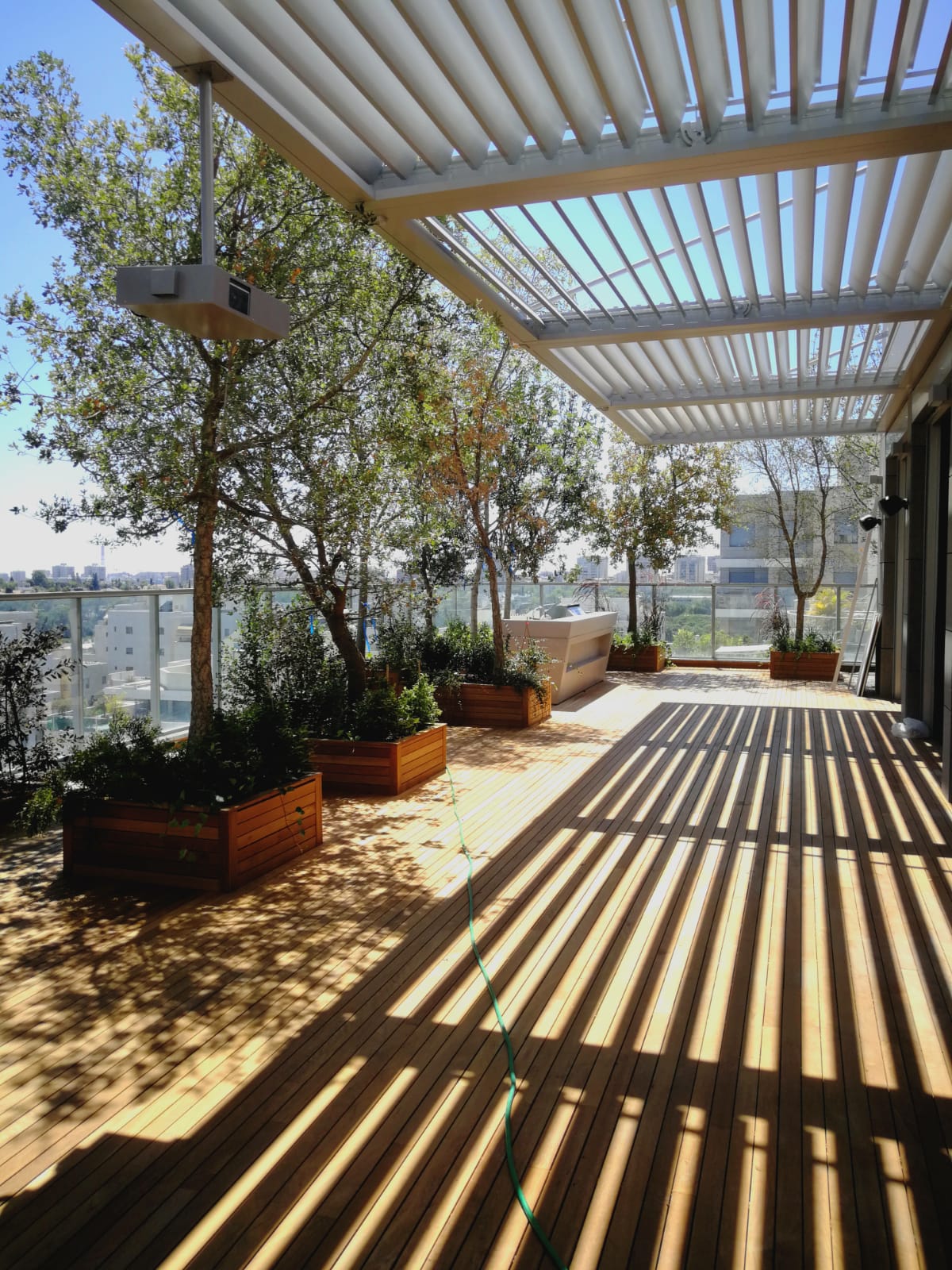 פרגולה אלומיניום חשמלית מחיר