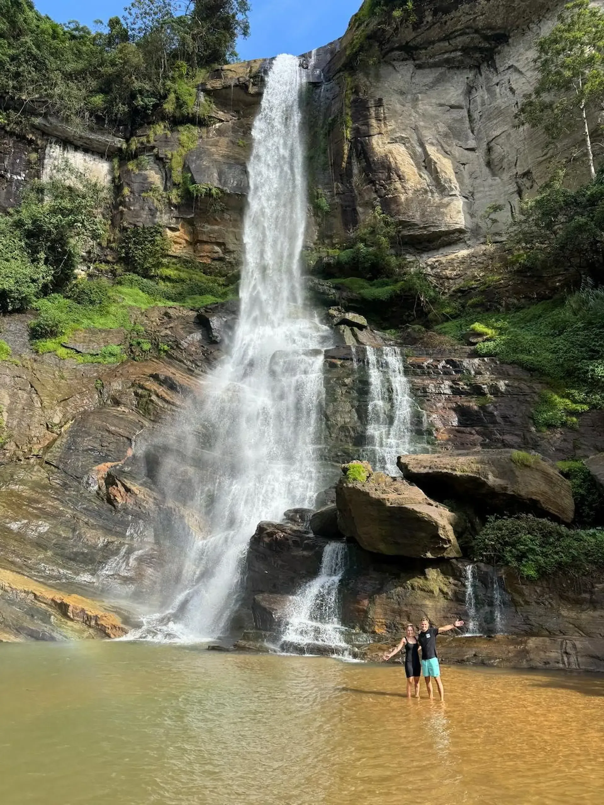 Exploring-waterfalls-and-nature-attractions-around-Ella-Sri-Lanka