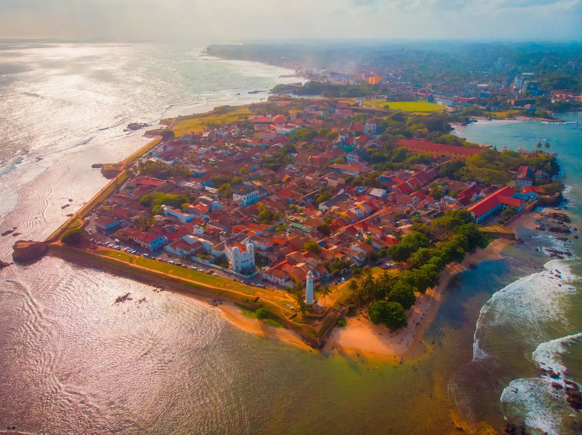 Galle-Fort-historic-Dutch-colonial-fortress-in-Galle-Sri-Lanka