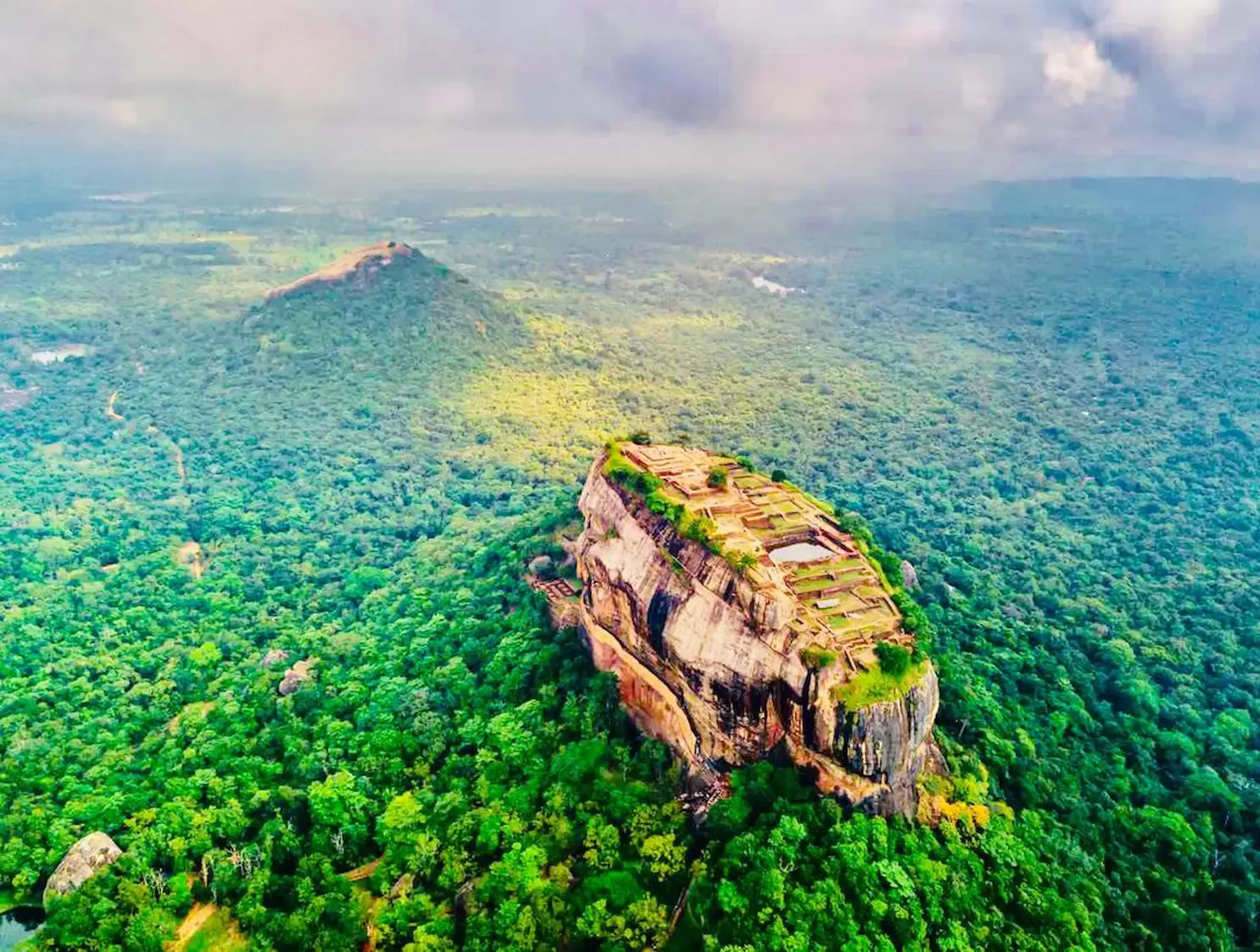 Highlights-of-a-private-journey-through-Sri-Lanka