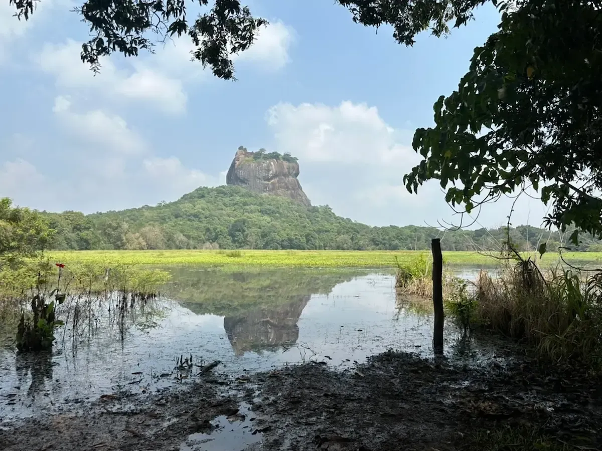 Sigiriya-Rock-Fortress-at-sunrise-in-Sri-Lanka