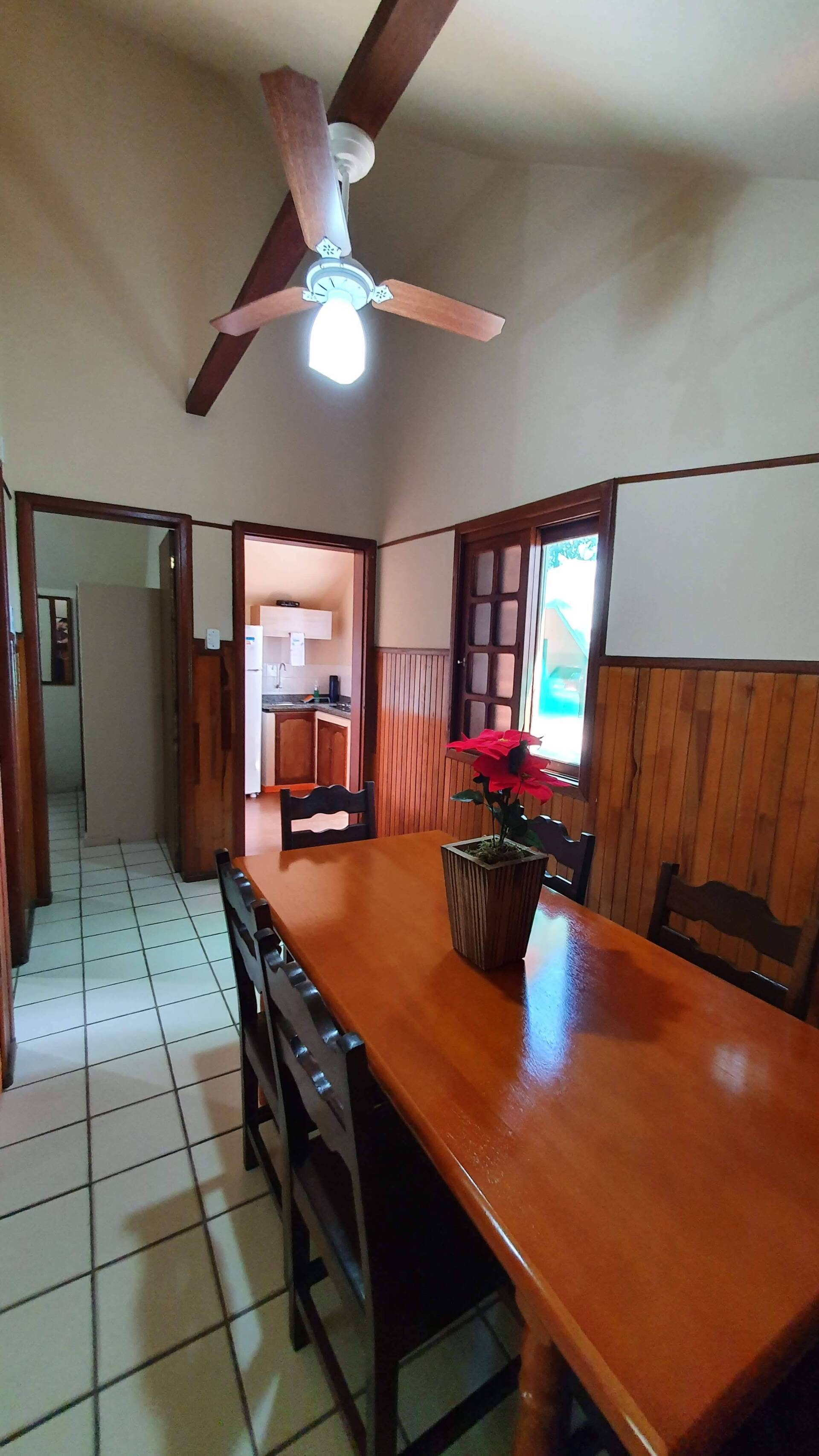 Cabana Canadense