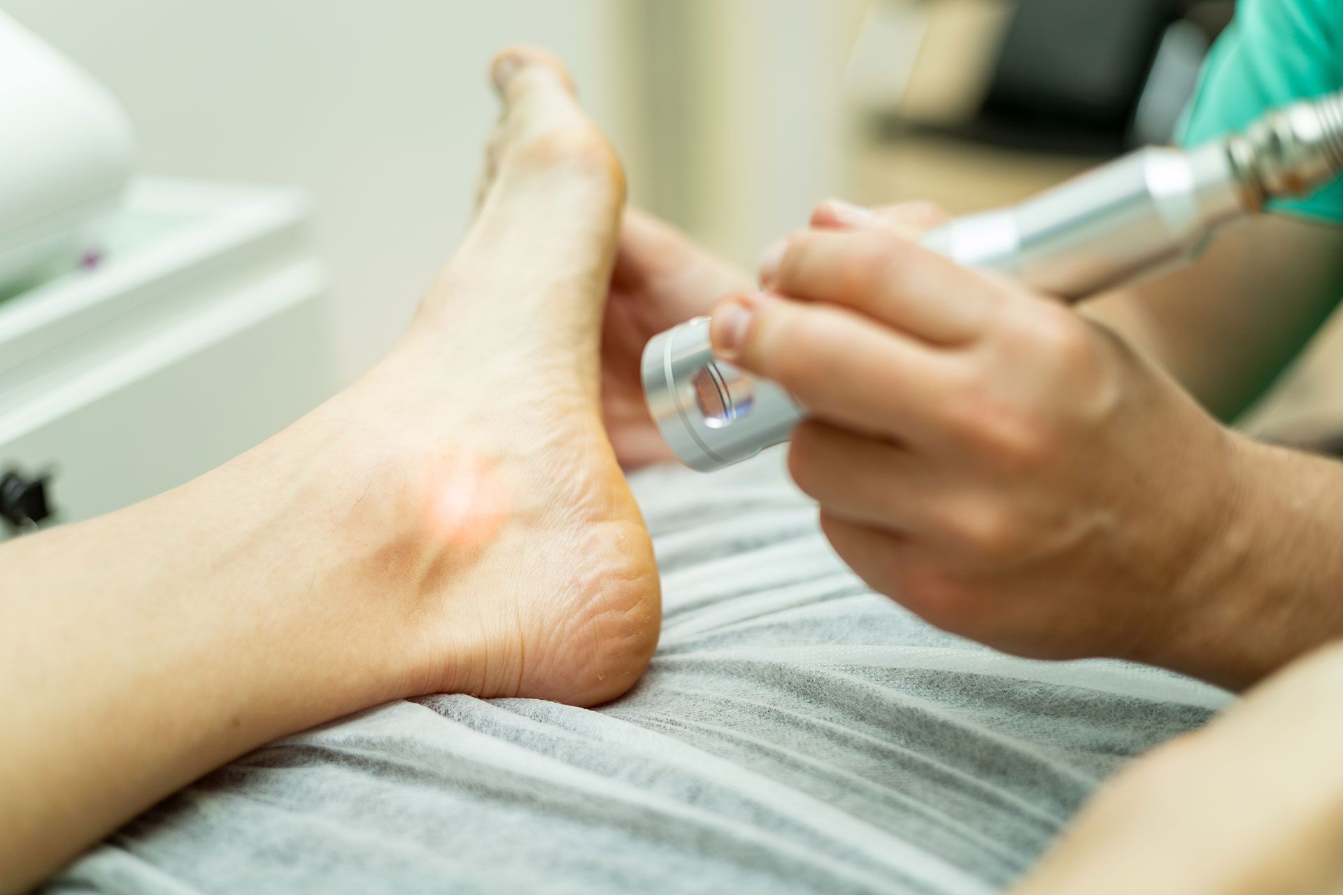 Extracorporeal Pulse Activation Technology (EPAT)