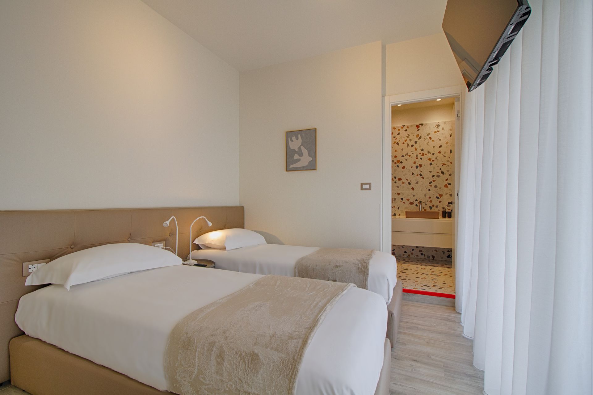 Room at Nobis Complex