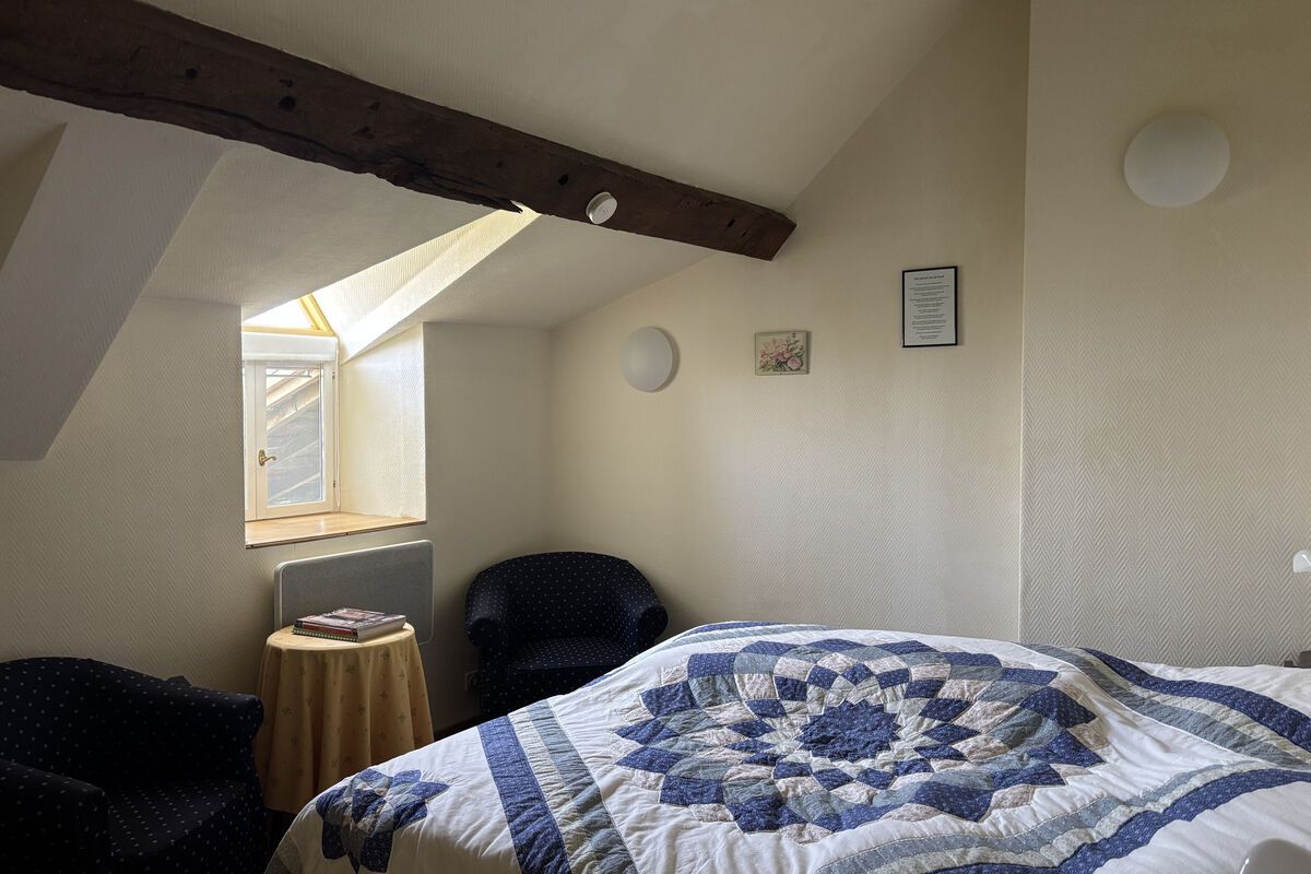 Slaapkamer woonboerderij te koop Auvergne