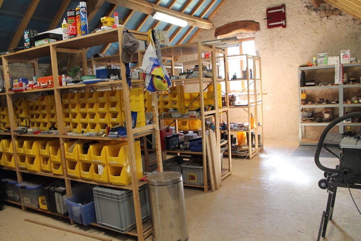 Vide schuur woonboerderij