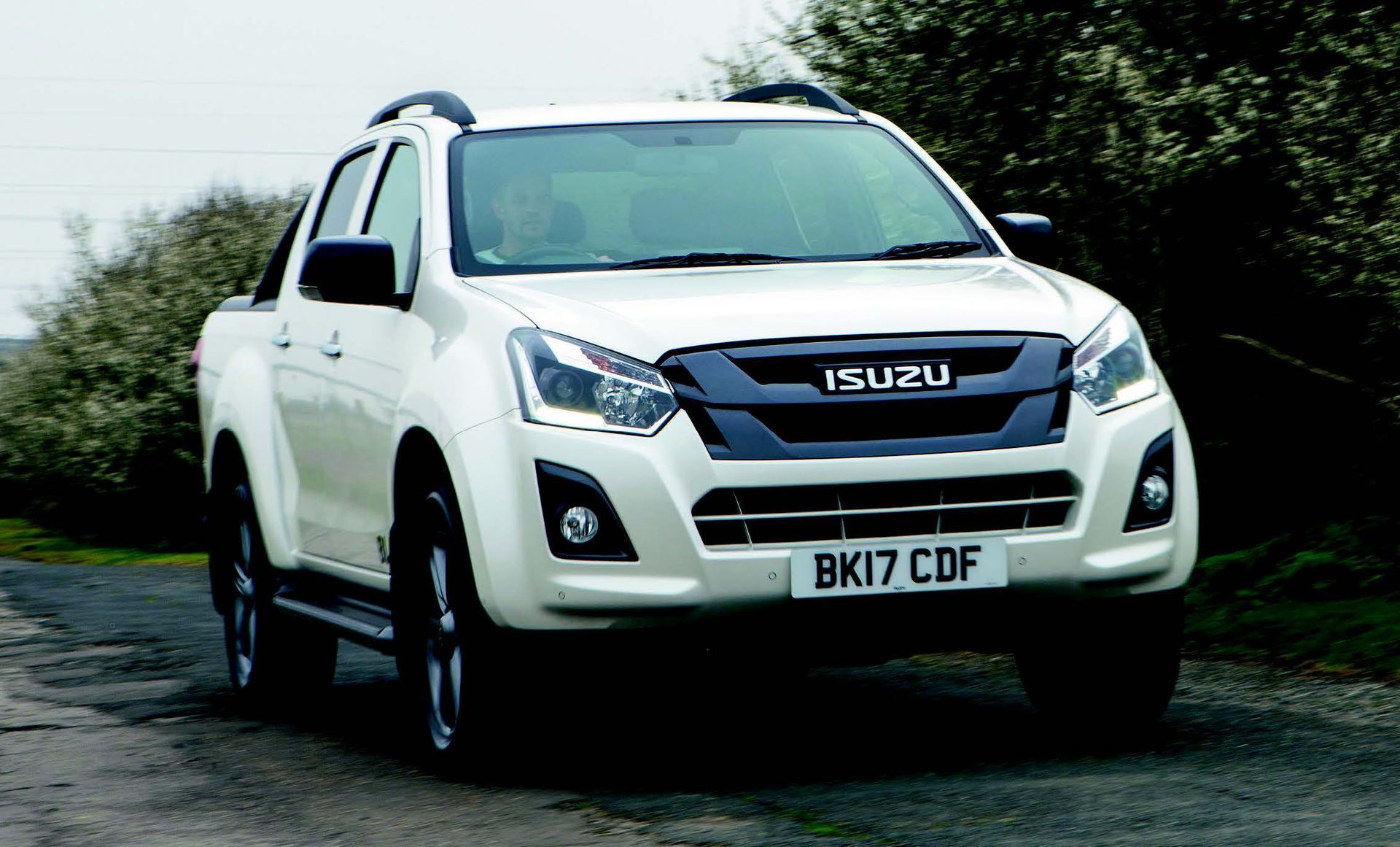 ISUZU CYLINDER HEADS