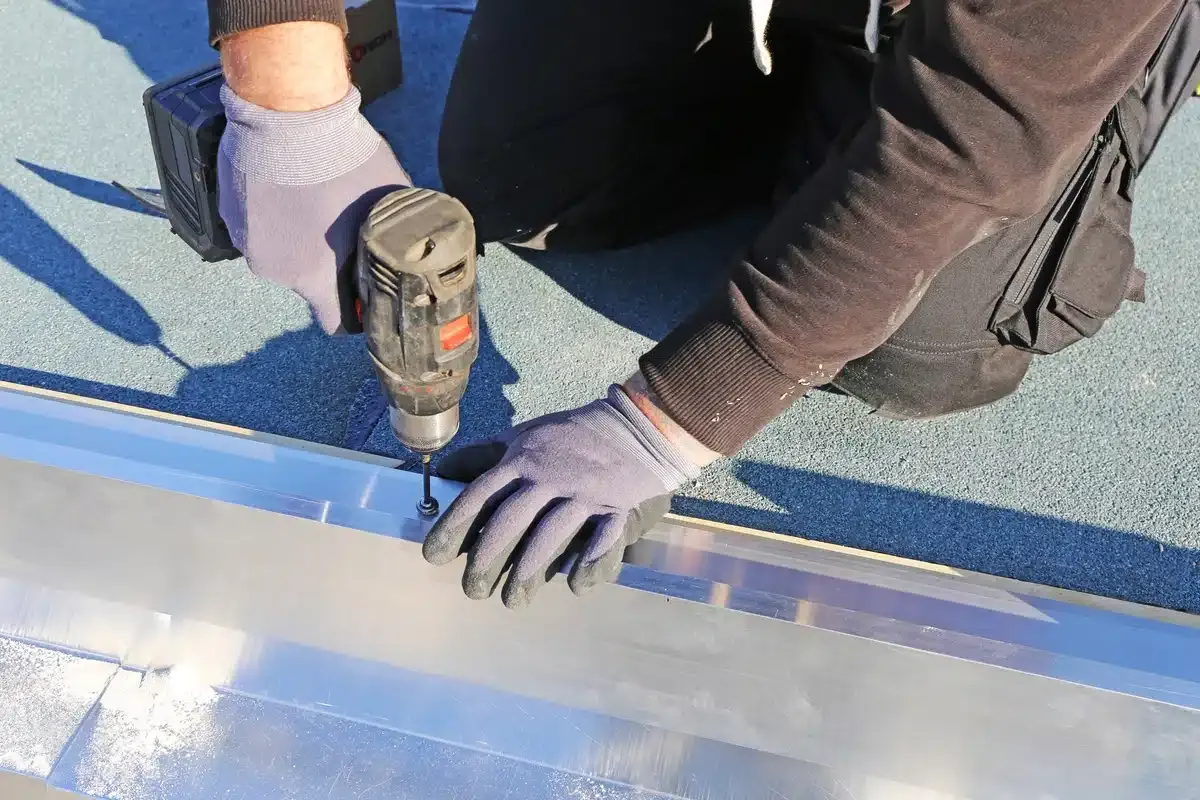 Commercial metal roof repair in Edgewater, MD