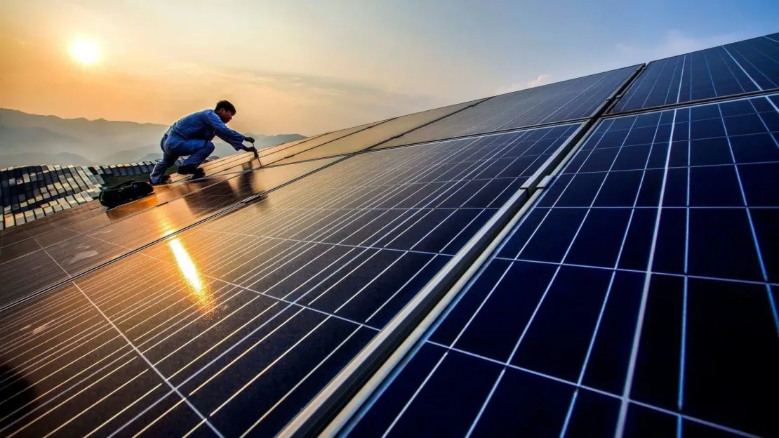 Instalación Páneles Solares