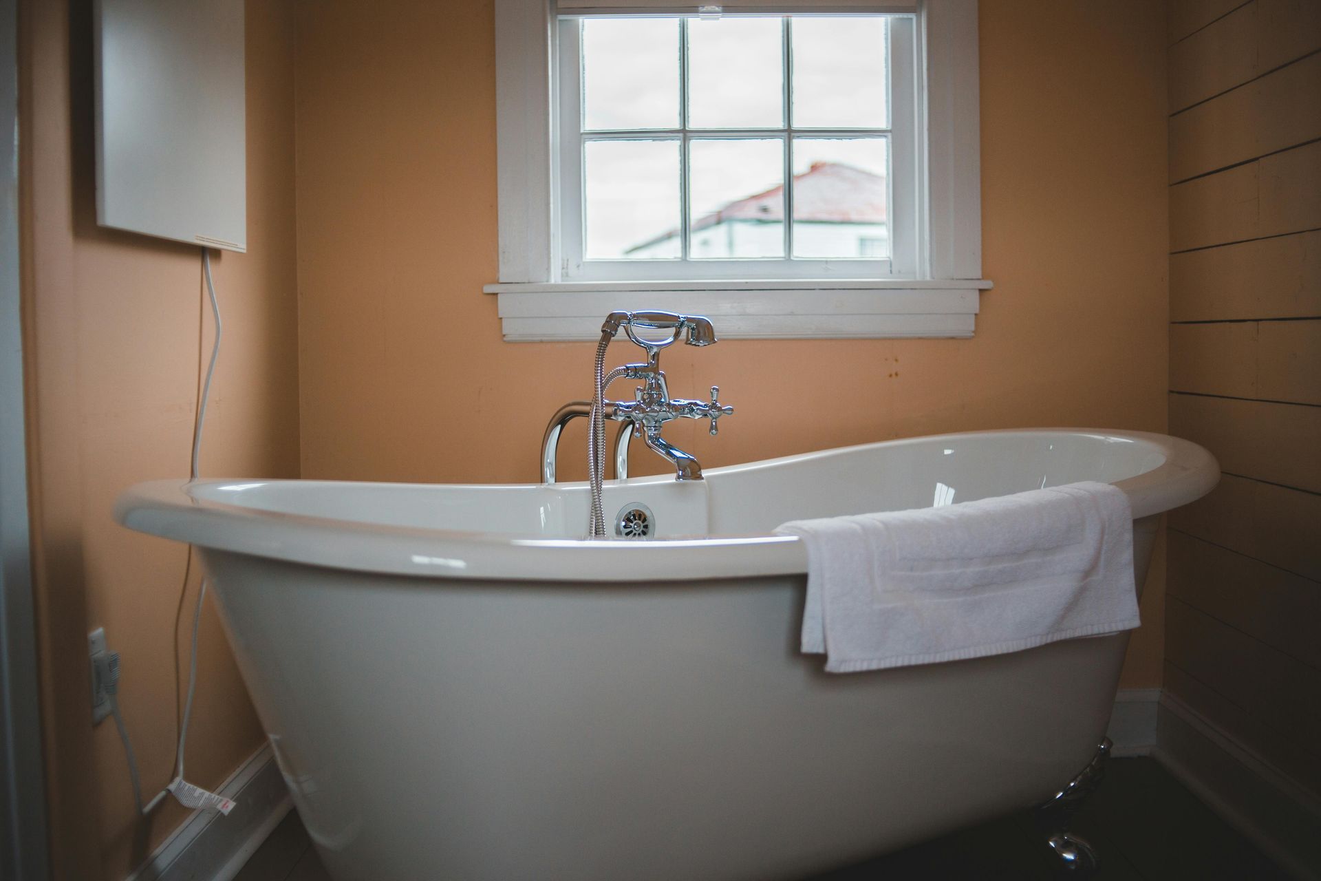 Bathtub waterproofing cement board Tampa Bay Florida