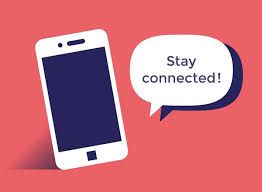 Téléphone blanc avec écran bleu foncé et bulle de dialogue « Restez connecté ! » sur fond rouge.