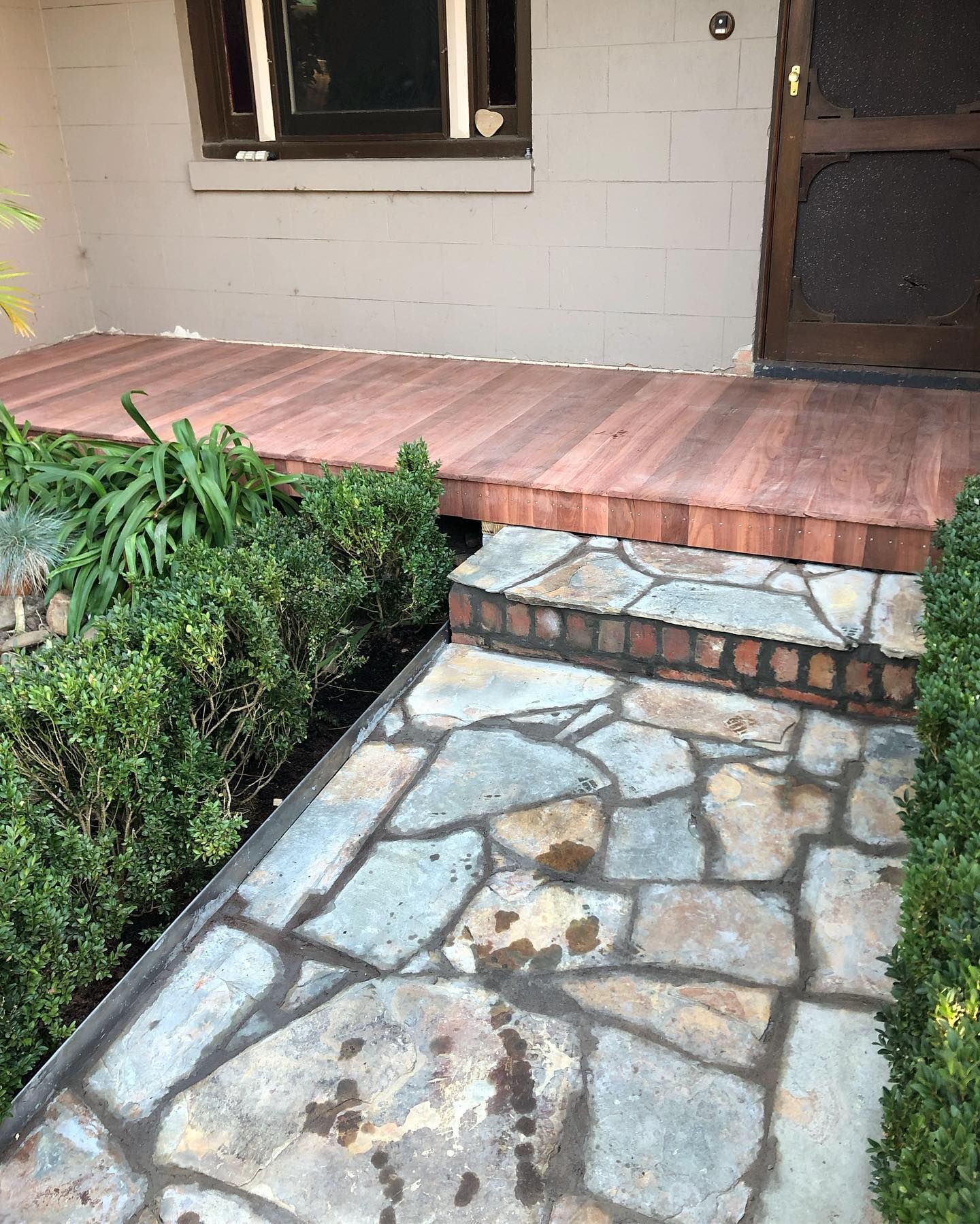 garden edging and pavers