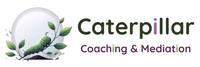 Logo voor Caterpillar Coaching & Mediation, met een groene rups op een blad in een cirkel naast de bedrijfsnaam.