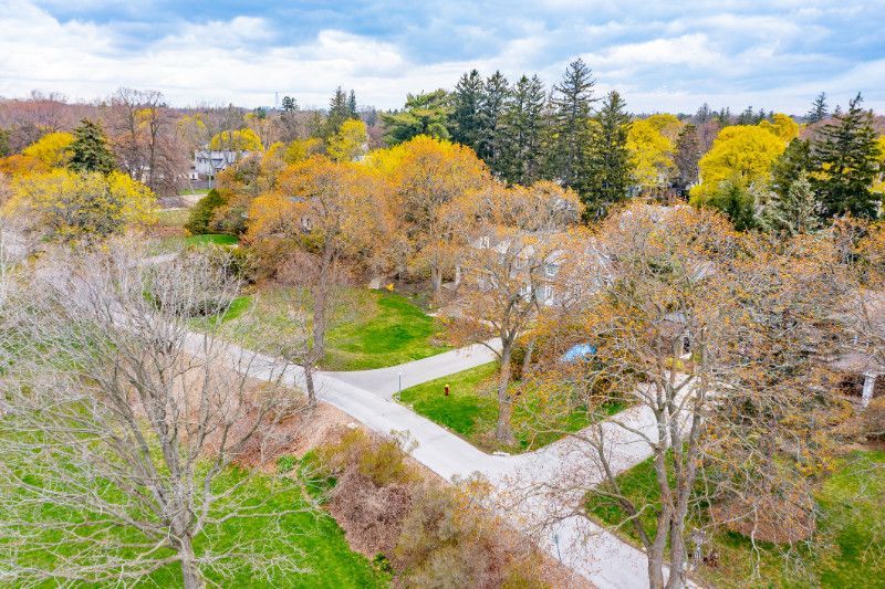 West Oakville Neighbourhood