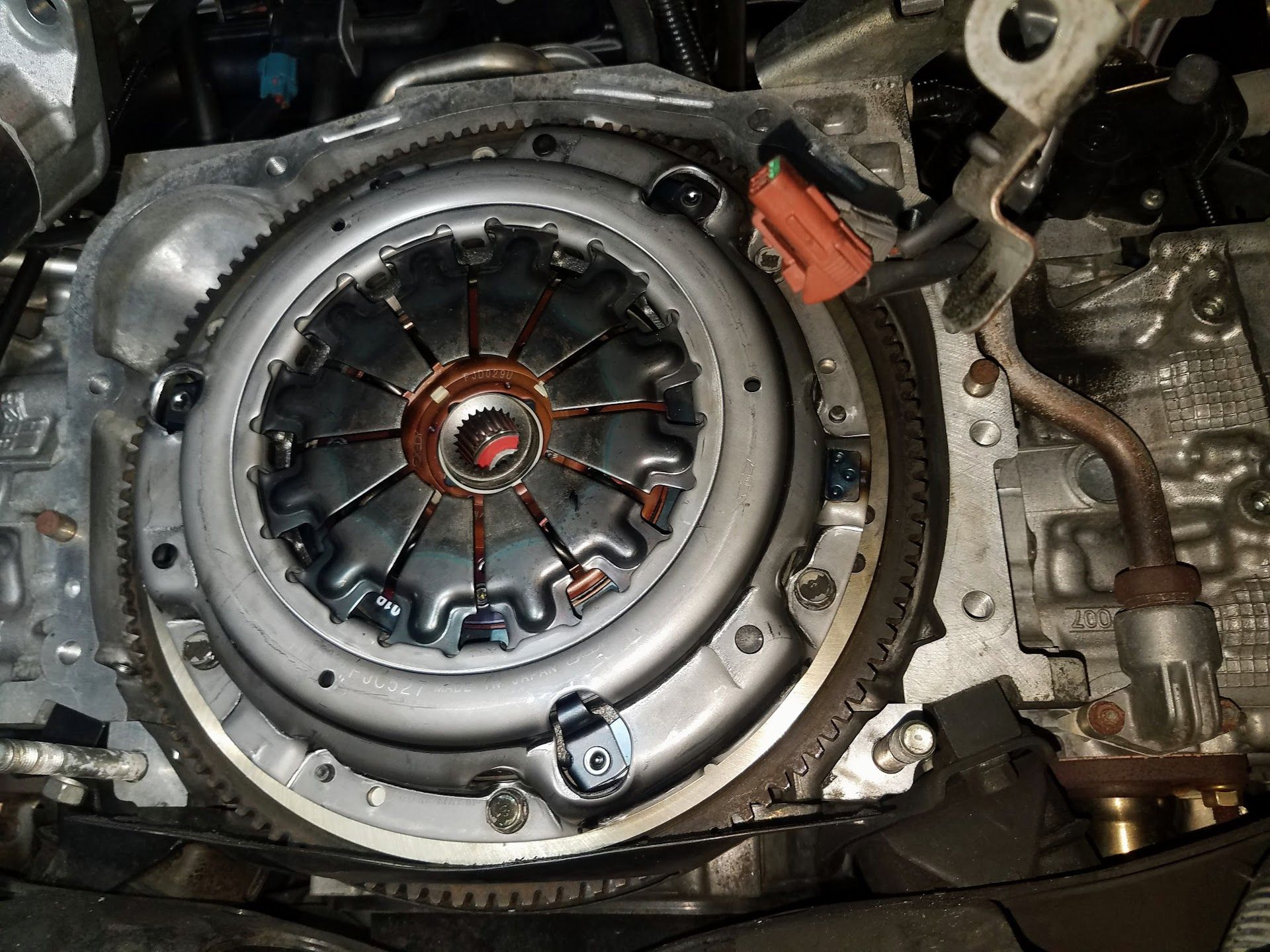 Clutch assembly in a car engine | St. Lucie Auto Dynamics