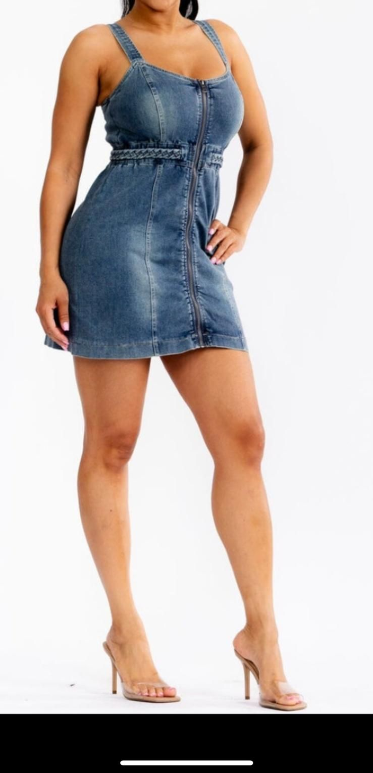 Women's sleeveless zipper closure bodycon denim mini dress- blue