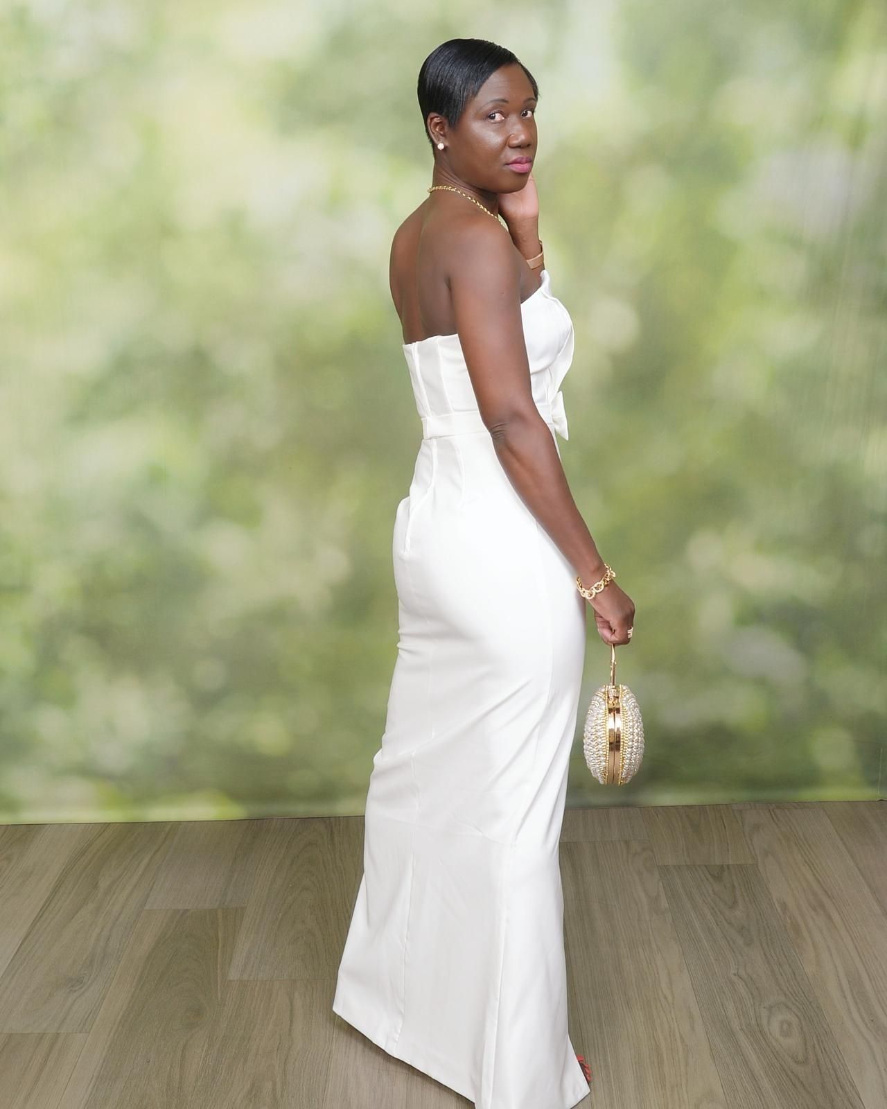 Impress me dress -white