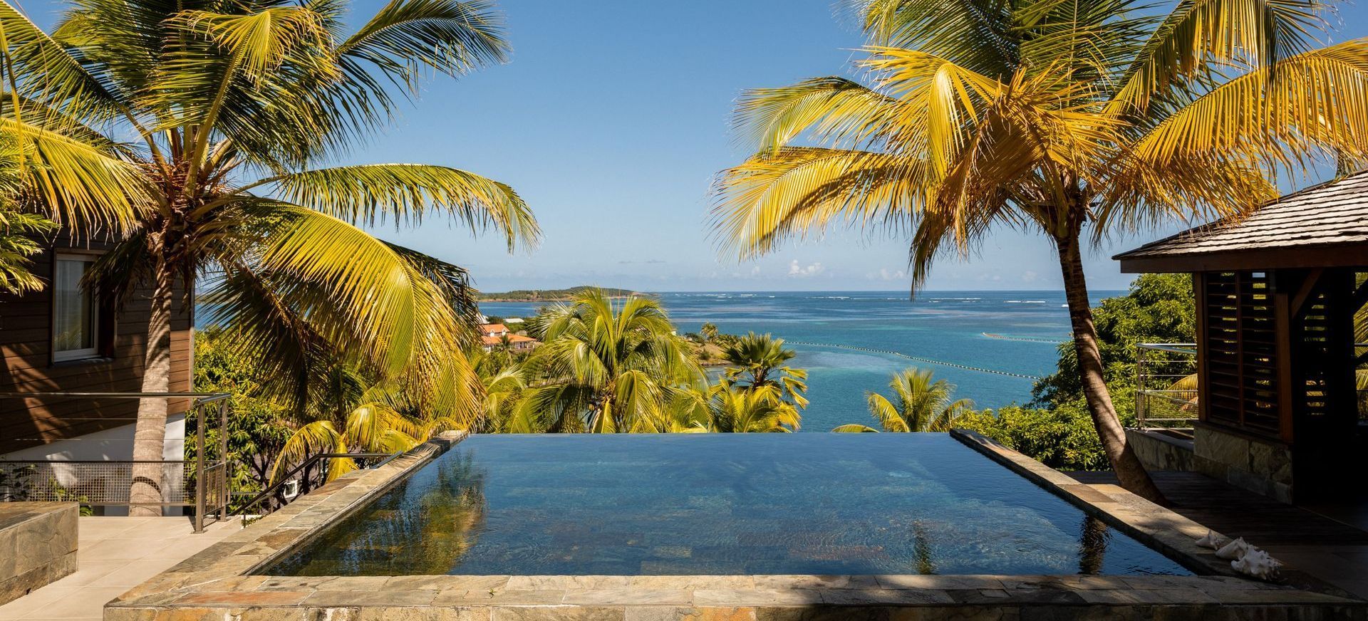 DOMAINE DES FONDS BLANCS | TARIFS & RESERVATIONS - VILLA CORALIE VUE 1