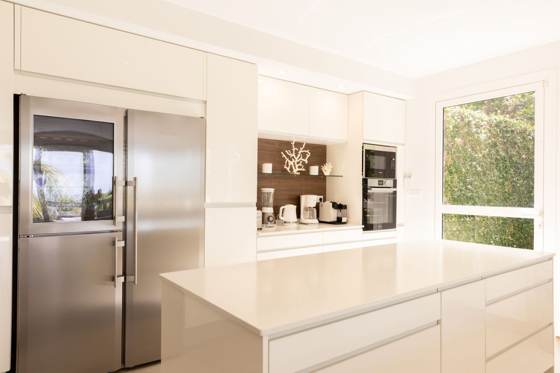 VILLA CORALIE - CUISINE - VUE 2