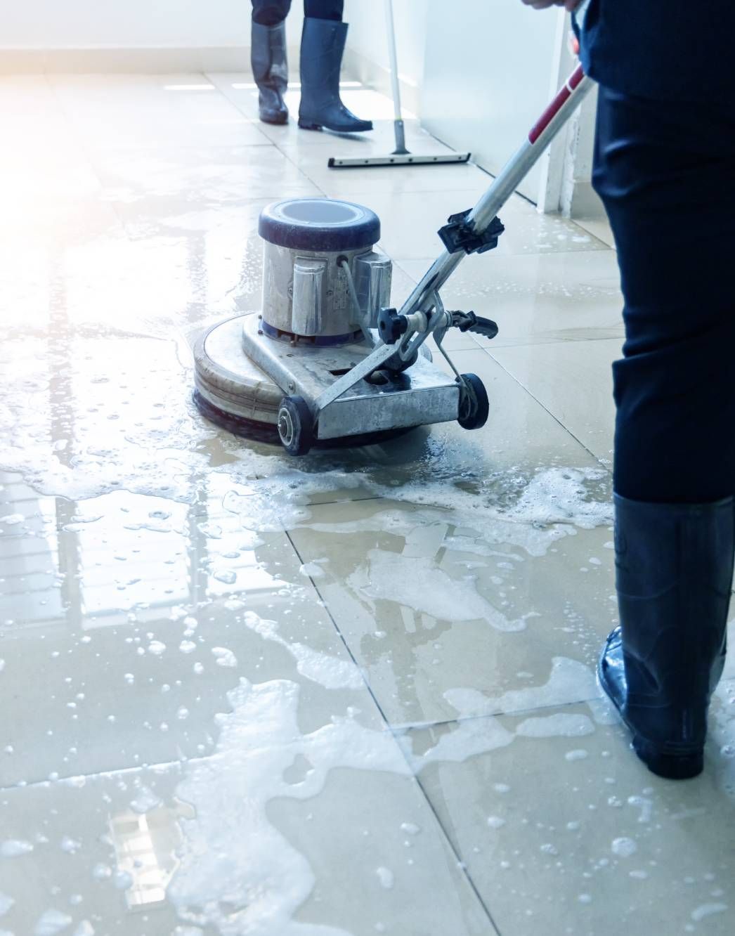 cleaning table