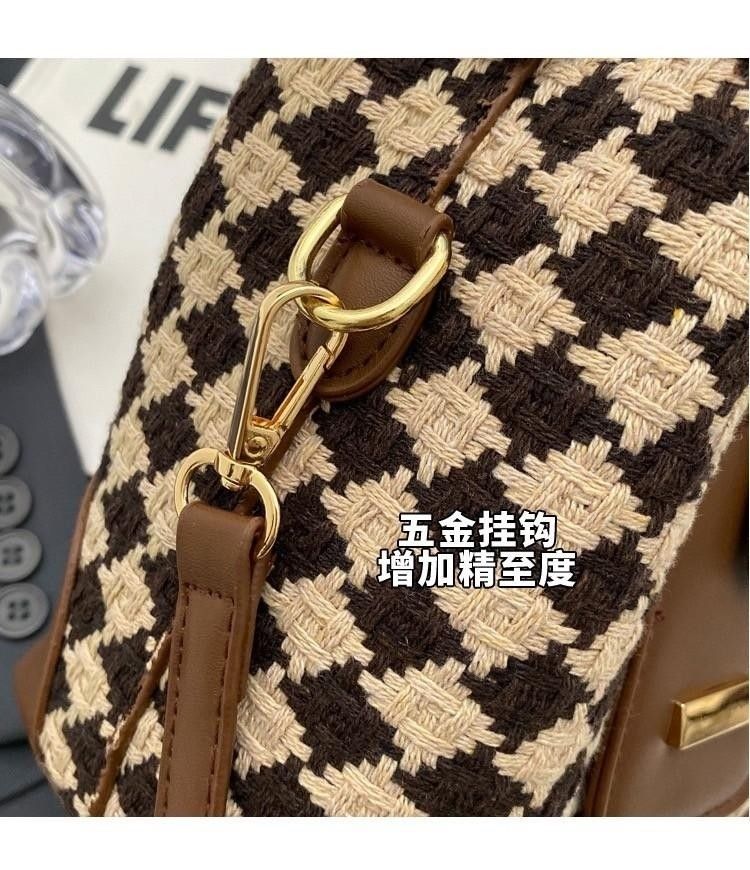 小眾設計復古菱格紋水桶包
