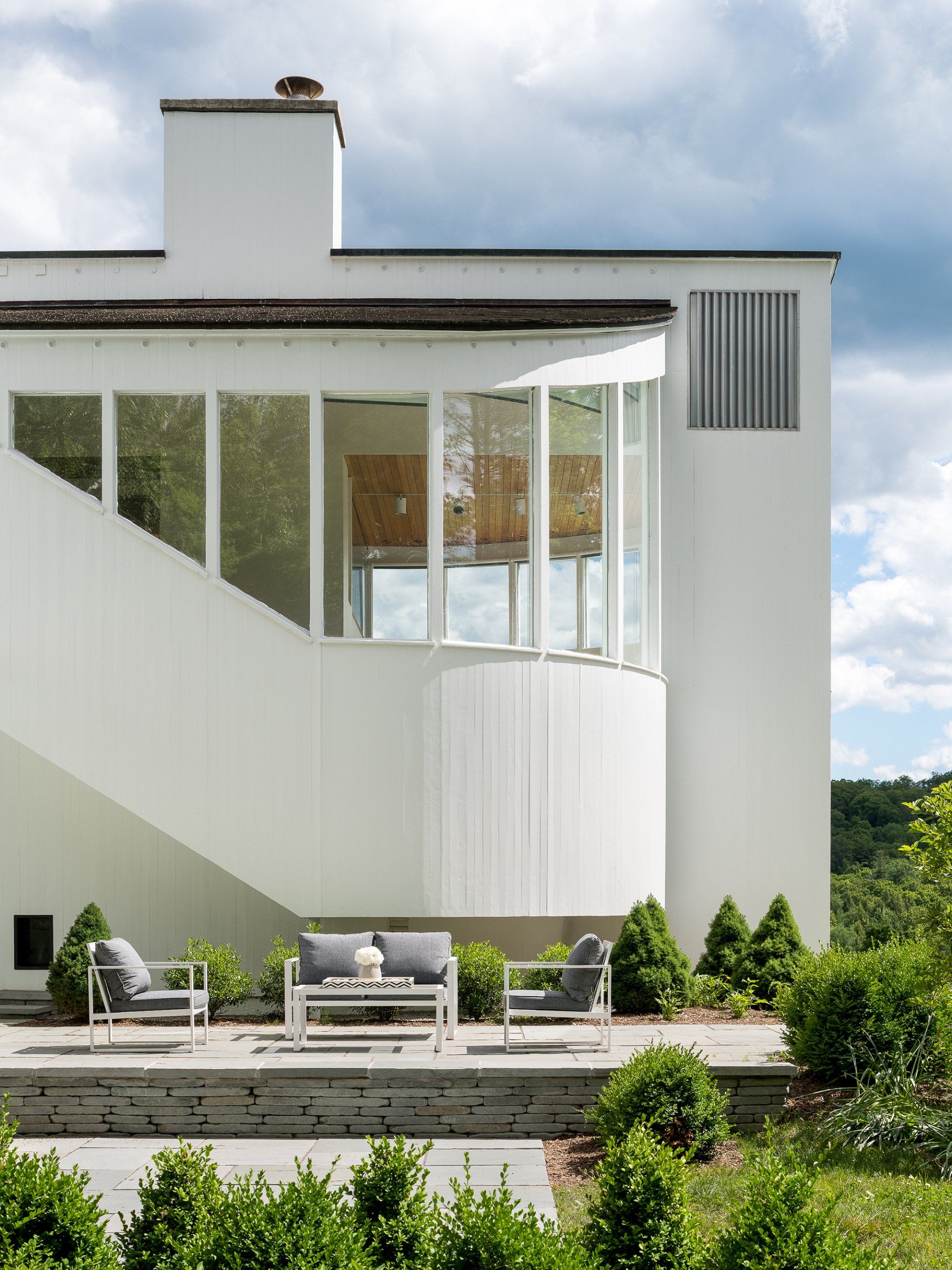 A large white house with a lot of windows