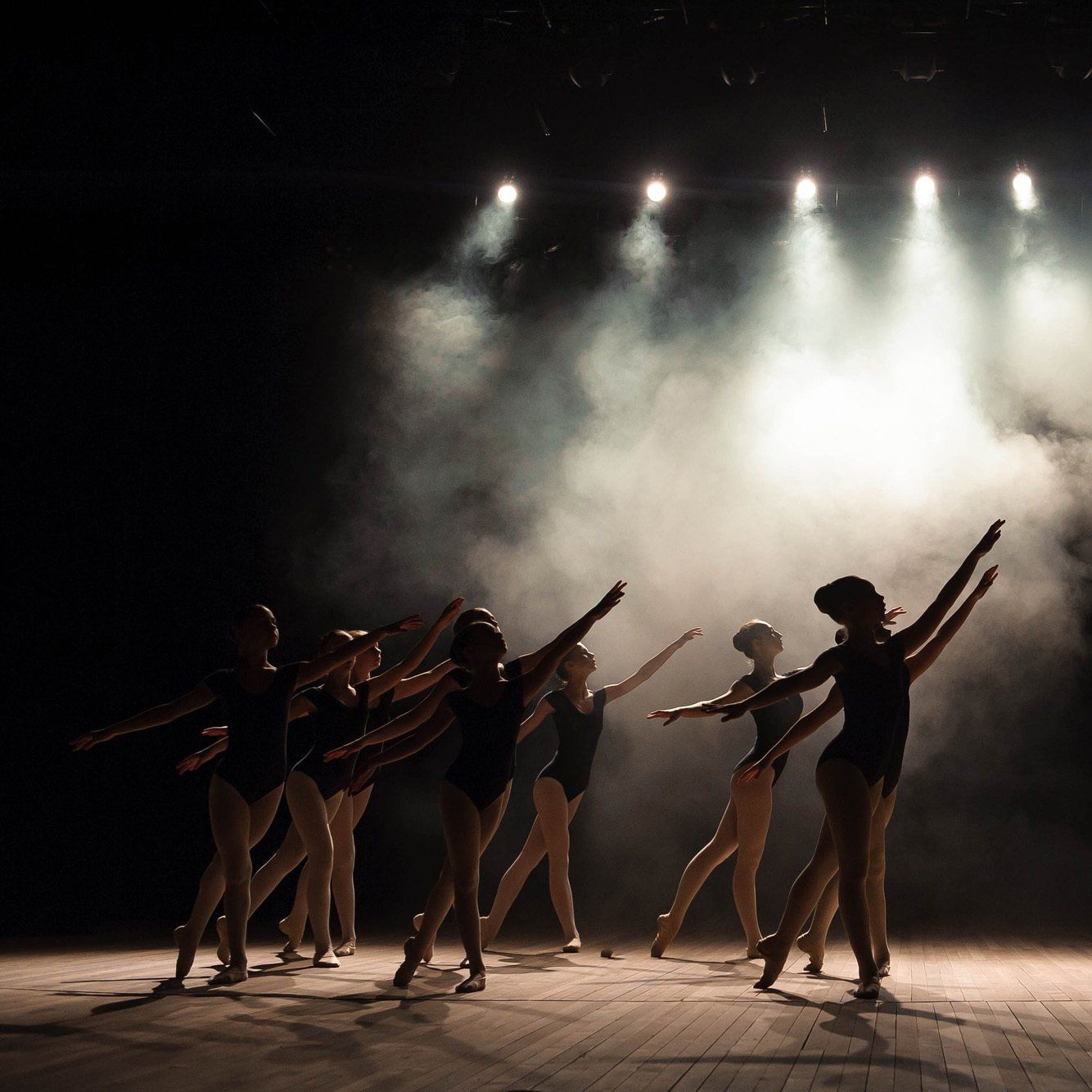 Young Ballet Dancers on The Stage — Port Stephens — Robyn Yvette Dance Centre Young Ballet Dancers on The Stage — Port Stephens — Robyn Yvette Dance Centre